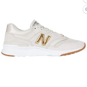 New Balance Classics 997H Moonbeam/Gold Womens 6.5M